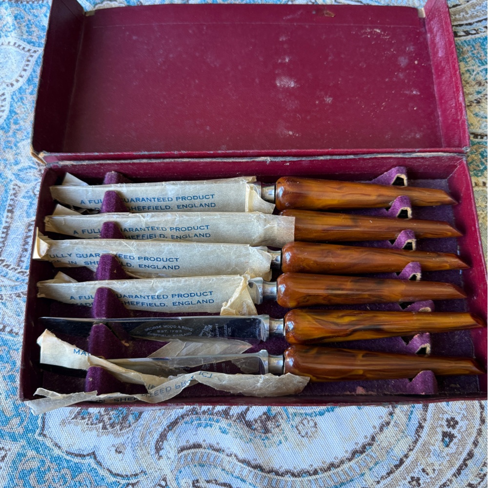 George Wood And Sons Steak Knives Bakelite Handles Sheffield England Vintage